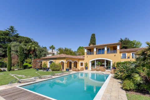 8 bedrooms Villa in Antibes, France No. 67974 4