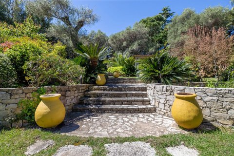 8 bedrooms Villa in Antibes, France No. 67974 30