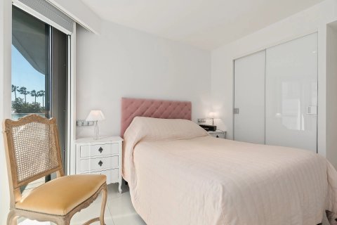 3 dormitorios Apartment en Cannes, France No. 67980 9