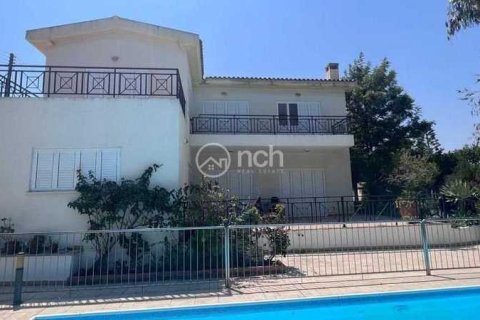 4 bedrooms Villa in Parekklisia, Cyprus No. 31656 1