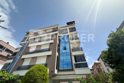 4 rooms Apartment in Konyaalti, Turkey No. 21755 1