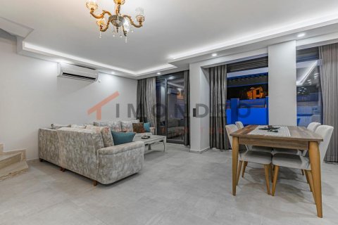 5+1 Villa en Antalya, Turkey No. 21712 17