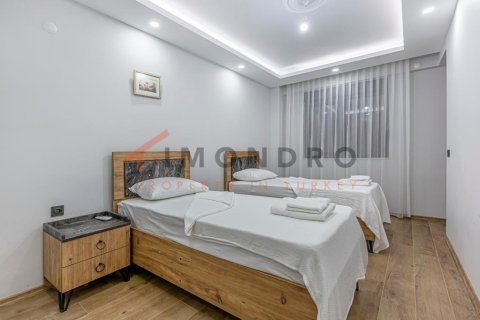 5+1 Villa en Antalya, Turkey No. 21712 12