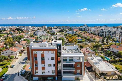 2 dormitorios Apartment en Limassol, Cyprus No. 72269 3