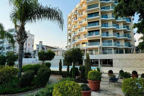 2 bedrooms Apartment in Agios Tychonas, Cyprus No. 72268 2