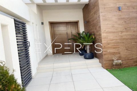 5 bedrooms Villa on the Yas Island, UAE No. 45789 12