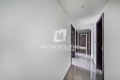 3 chambres Appartement à Merano Tower, UAE No. 6191 20