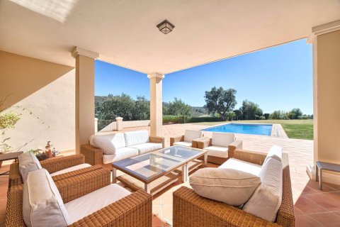 8 bedrooms House in Benahavis, Spain No. 25222 9