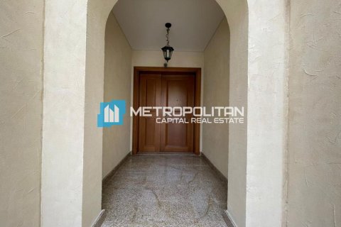 3 bedrooms Townhouse in Al Salam Street, UAE No. 4839 4