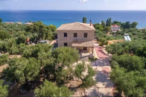 4 bedrooms House in Zakynthos, Greece No. 24773 19