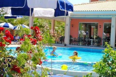 28 dormitorios Hotel en Zakynthos, Greece No. 24772 5