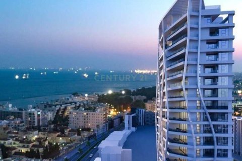 3 dormitorios Penthouse en Limassol, Cyprus No. 76063 2