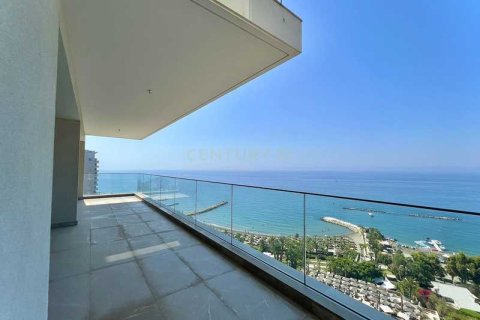 3 dormitorios Apartment en Agios Tychonas, Cyprus No. 76059 1