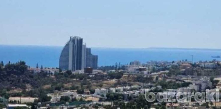 845m² Land à Mouttagiaka, Cyprus No. 36257