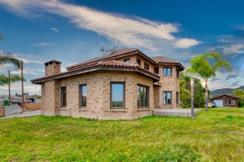 4 chambres Villa à Anglisides, Cyprus No. 36688 25