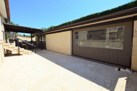 4 bedrooms Bungalow in Tala, Cyprus No. 36675 27