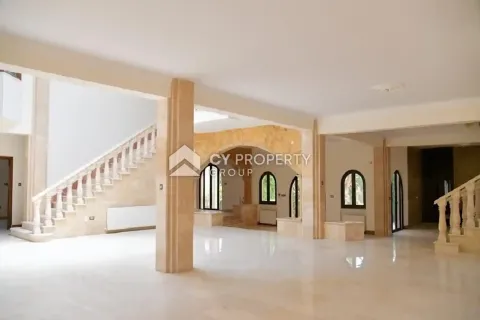 5 bedrooms House in Oroklini, Cyprus No. 31307 5