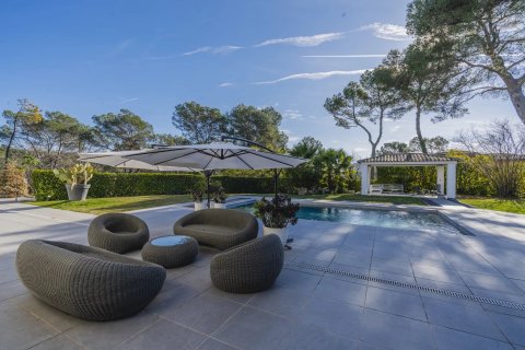 4 bedrooms Villa in Mougins, France No. 69165 4