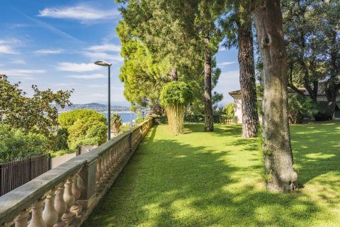 6 bedrooms Villa in Antibes, France No. 69167 7