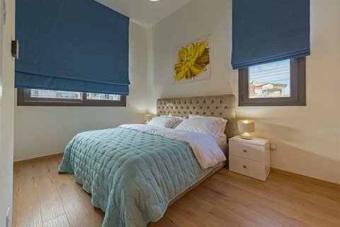 2 bedrooms Apartment in Mesa Geitonia, Cyprus No. 77692 16