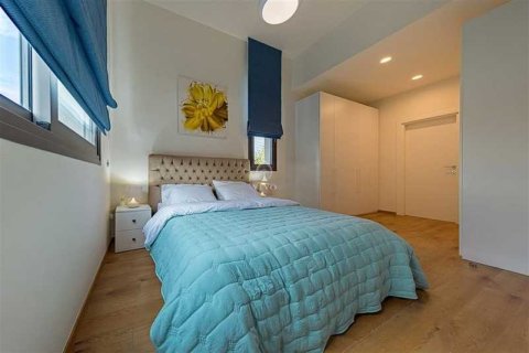 2 bedrooms Apartment in Mesa Geitonia, Cyprus No. 77692 15