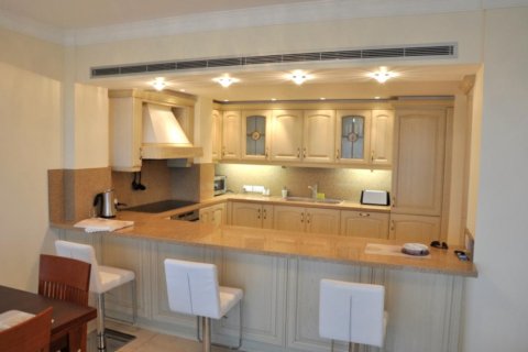 3 dormitorios Apartment en Limassol, Cyprus No. 50763 3