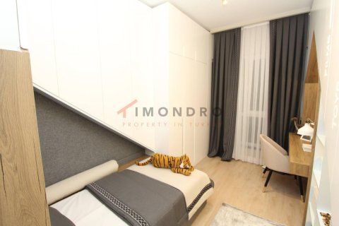 2+1 Apartment en Bagcilar, Turkey No. 17261 12