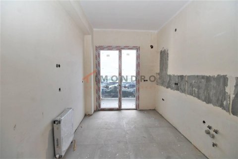 2+1 Apartment in Kartal, Turkey No. 17273 10