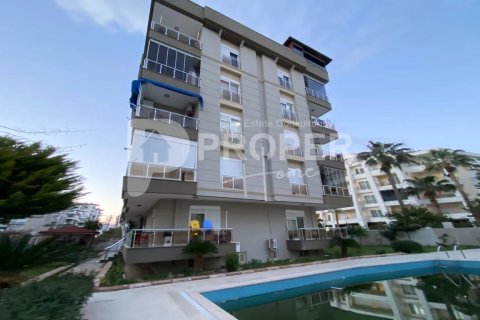 5 rooms Apartment in Konyaalti, Turkey No. 11472 1