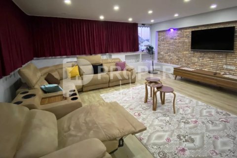 5 rooms Apartment in Konyaalti, Turkey No. 11472 6