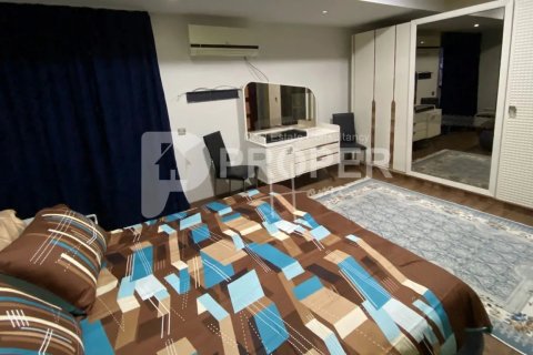 5 rooms Apartment in Konyaalti, Turkey No. 11472 13