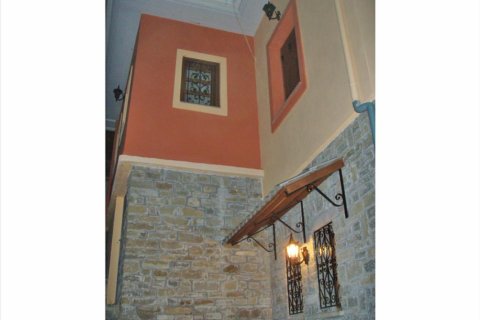 4 bedrooms Villa in Ioannina, Greece No. 50323 7