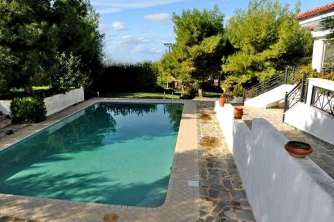 6 bedrooms Villa in Loutraki, Greece No. 60054 8