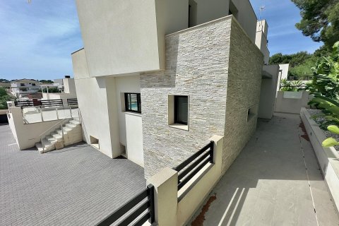 5 dormitorios Apartment en Los Balcones, Spain No. 26587 15