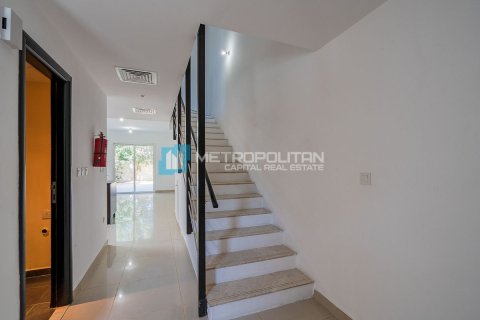 2 bedrooms Villa in Al Reef, UAE No. 52970 5