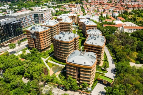 3+1 Apartment in Üsküdar, Turkey No. 13730 3