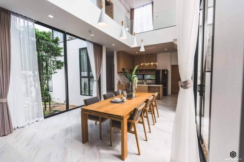 4 dormitorios House en Chiang Mai, Thailand No. 2486 3