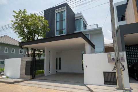 3 dormitorios House en Chiang Mai, Thailand No. 2484 1