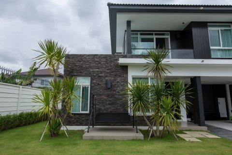 4 dormitorios House en Chiang Mai, Thailand No. 2481 4