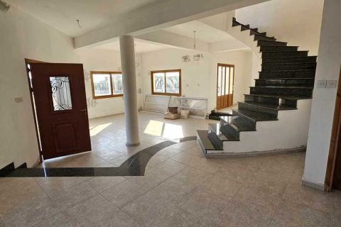 5 bedrooms Villa in Pegeia, Cyprus No. 66503 12