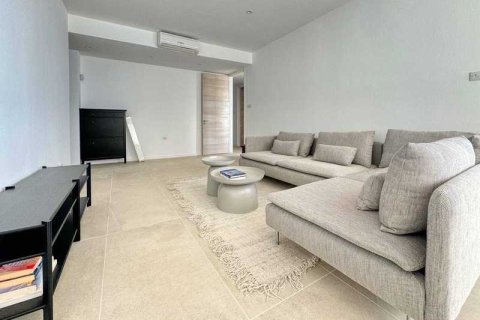 3 dormitorios Apartment en Limassol, Cyprus No. 41319 2