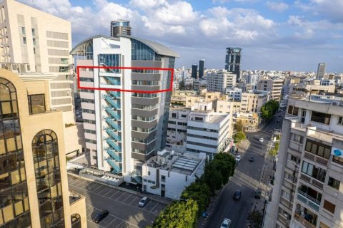 473m² Commercial property en Nicosia, Cyprus No. 47694 1