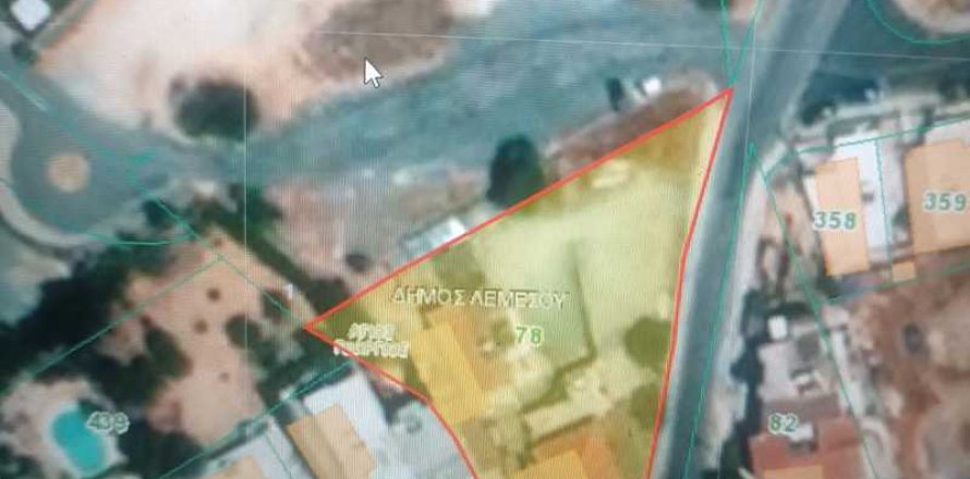 1651m² Land à Limassol, Cyprus No. 35572