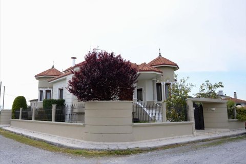 5 bedrooms Villa in Pieria, Greece No. 59464 1