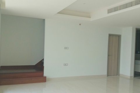 2 bedrooms Condo  in Bangkok, Thailand No. 419 15