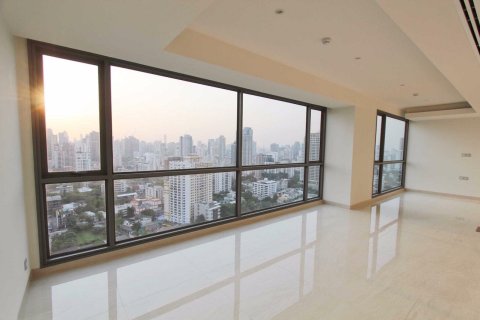 2 bedrooms Condo  in Bangkok, Thailand No. 419 12