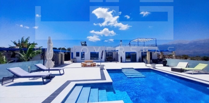 3 dormitorios Villa en Crete, Greece No. 24390