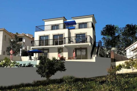 4 bedrooms Villa in Pegeia, Cyprus No. 31128 1