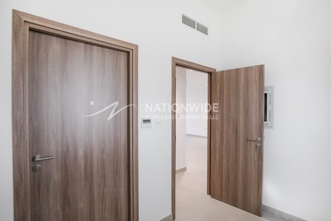 2 bedrooms Townhouse in Al Ghadeer, UAE No. 3361 6