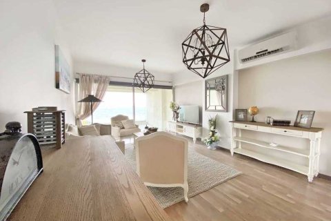 3 bedrooms Apartment in Limassol, Cyprus No. 34341 3